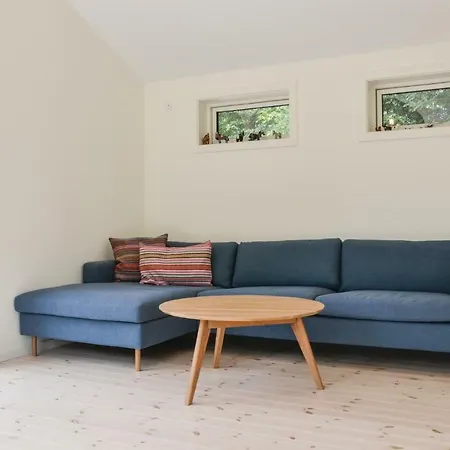 2 Bedroom Lovely In Holiday home *
